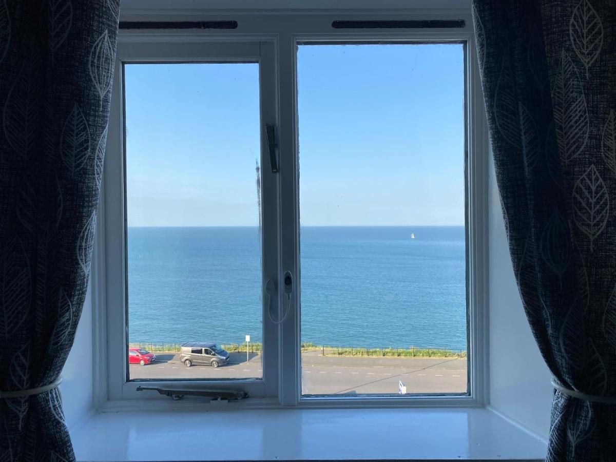Catania Otel Scarborough Dış mekan fotoğraf